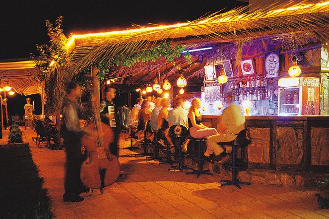 ����� Saray Beach, ����