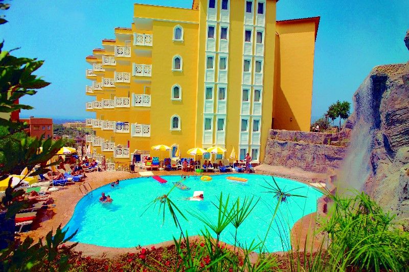 ����� Orient Palace Hotels & Resorts, ����