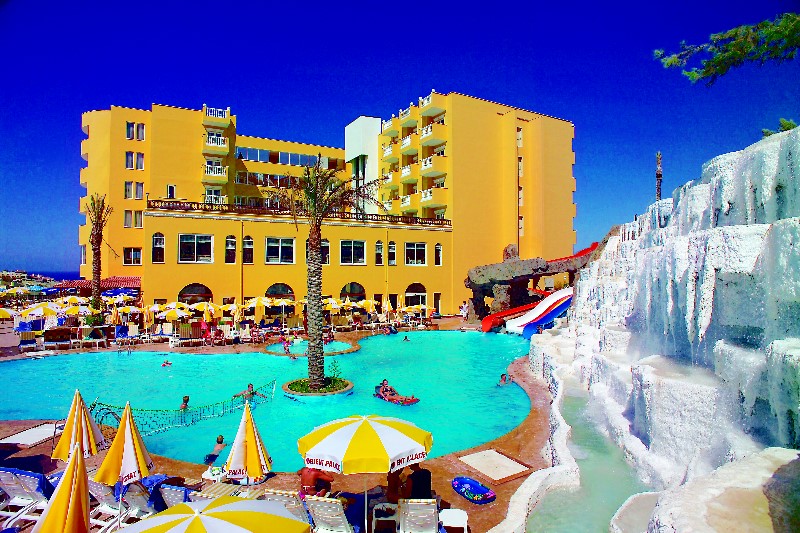 ����� Orient Palace Hotels & Resorts, ����