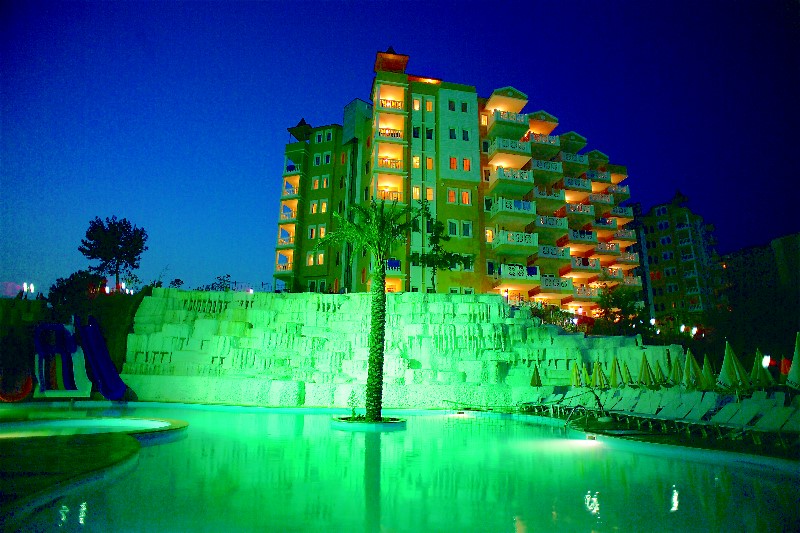 ����� Orient Palace Hotels & Resorts, ����