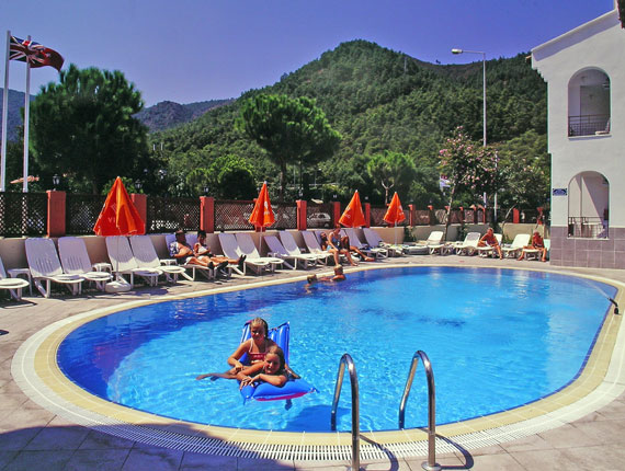 ����� Club Arya, ����