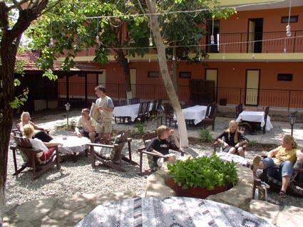 ����� Malis Garden, ����