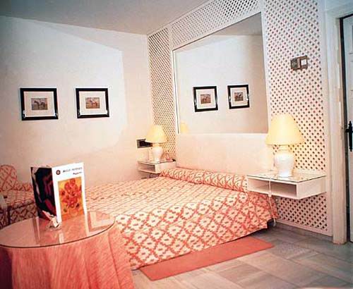 ����� Tryp El Caballo Blanco, ����