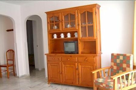 ����� Jardines Gamonal APT, ����