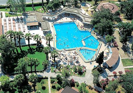 ����� Tropicano Kustur, ����