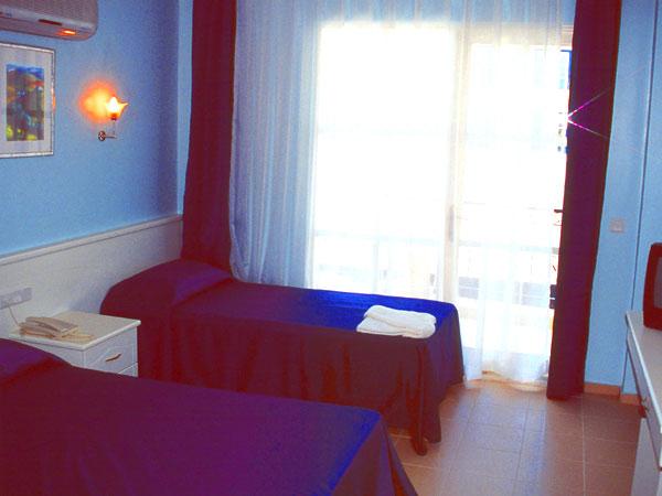 ����� Otium Hotel Larissa Blue, ����