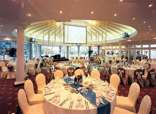 ����� Esplanade Spa & Golf Resort, ����