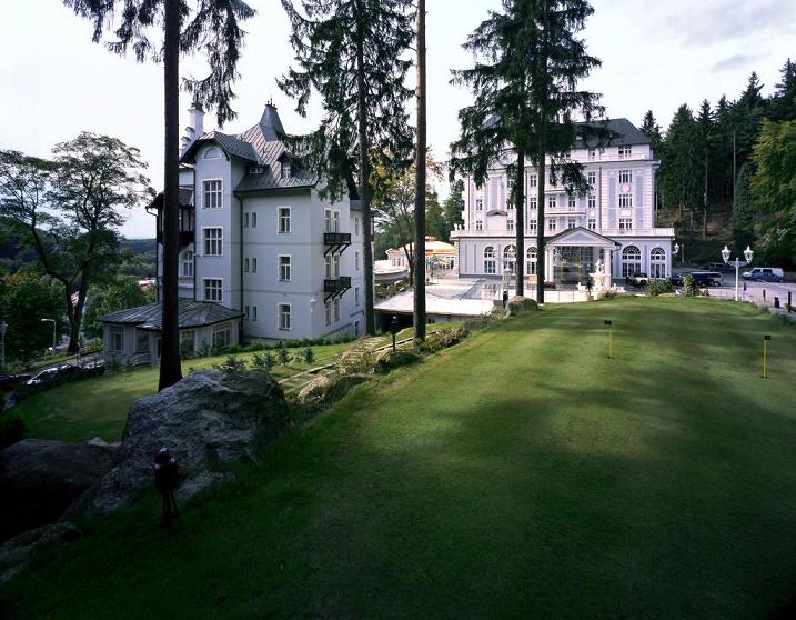 ����� Esplanade Spa & Golf Resort, ����