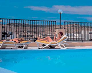 ����� Travellers Lodge, ����
