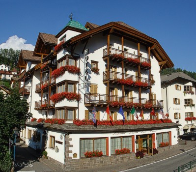 ����� Dolomiti Madonna hotel Ortisei, ����