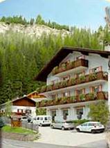 ����� Piccolo hotel Canazei, ����