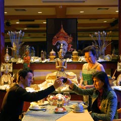 ����� Moevenpick Pyramids, ����