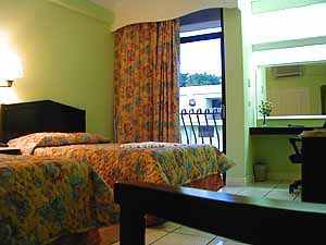 ����� Knutsford Court Hotel, ����