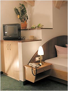 ����� Chesa Monte APT, ����