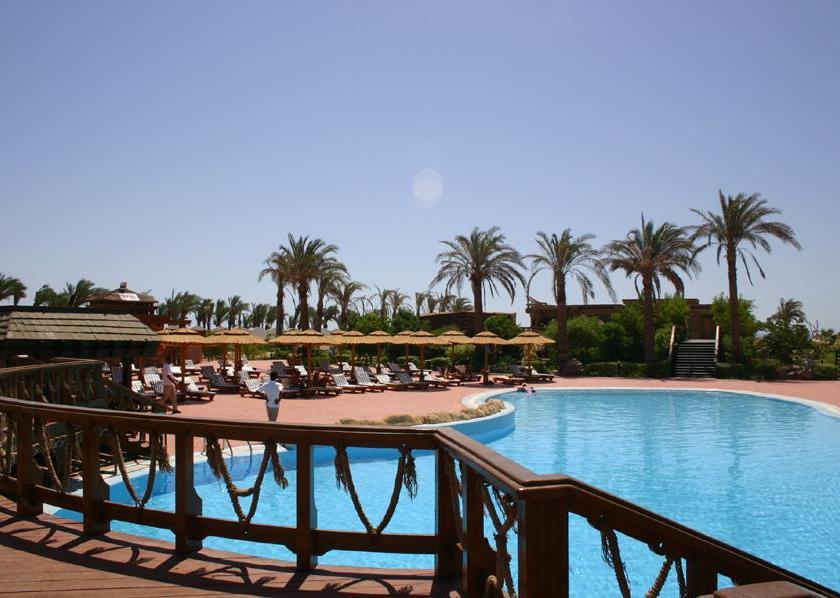 ����� Maxi Village, ����
