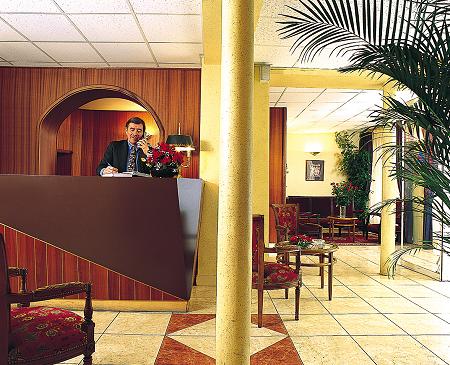 ����� New Hotel Candide, ����