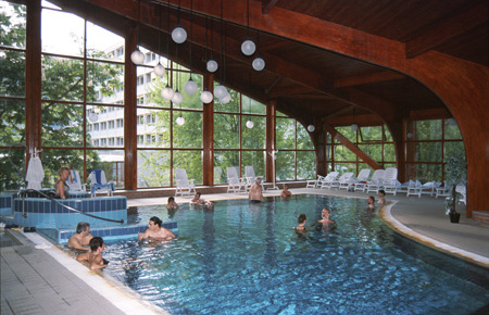 ����� Club Tihany Holiday Centre, ����
