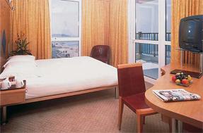 ����� Yamit Park Plaza, ����