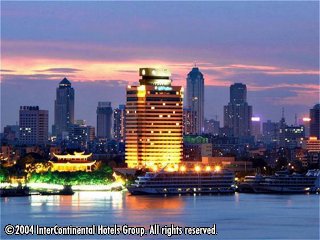 ����� Holiday Inn Riverside, ����