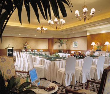 ����� Makati Shangri-La, ����