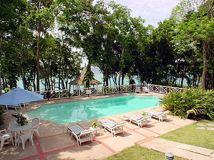 ����� Villa Eight Rivers, ����