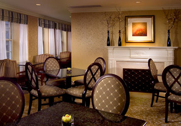����� Renaissance Mayflower, ����