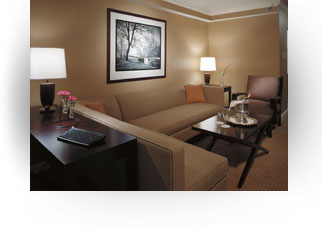 ����� River Inn, ����