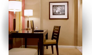 ����� River Inn, ����