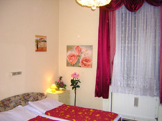 ����� Pension Mozart, ����