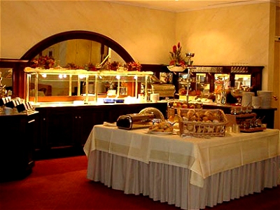 ����� Quellenhof hotel Baden-Baden, ����