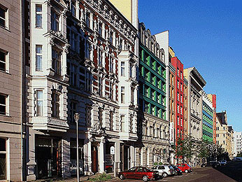 ����� Mercure a. Checkpoint Charlie, ����