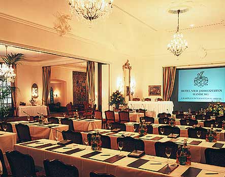 ����� Raffles Vier Jahreszeiten, ����
