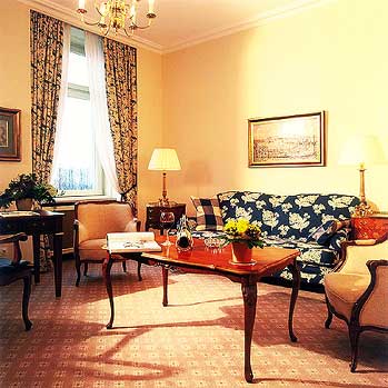����� Raffles Vier Jahreszeiten, ����