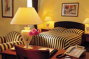 ����� Victor`s Residenz Best Western, ����