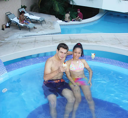 ����� El Dorado Plaza, ����