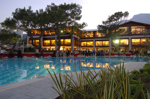 ����� Sungate Port Royal Deluxe Resort, ����