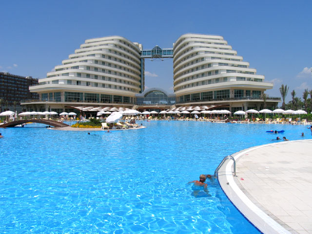 ����� Miracle Resort, ����