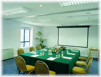����� Camden Court, ����