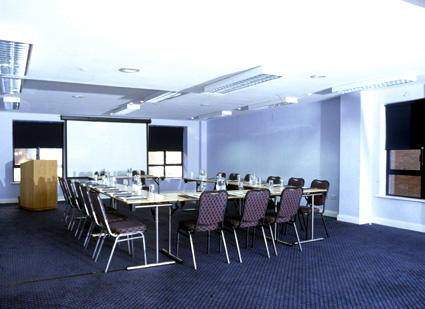 ����� Camden Court, ����