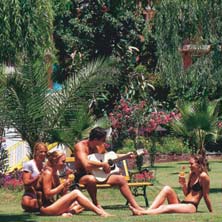 ����� Elysee Garden, ����