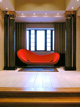 ����� Hilton Brussels City, ����