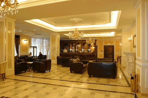 ����� Grand Hotel Emerald, ����
