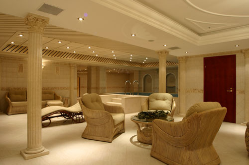 ����� Grand Hotel Emerald, ����
