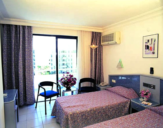 ����� Alaiye Kleopatra Hotel & Apart, ����