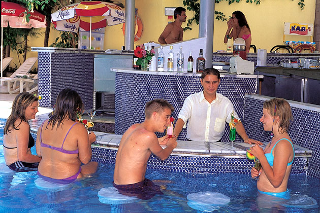 ����� Alaiye Kleopatra Hotel & Apart, ����