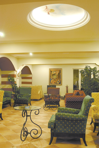 ����� Antique Roman Palace, ����