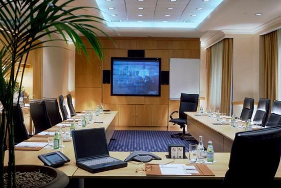 ����� Sheraton Warsaw Hotel & Towers, ����