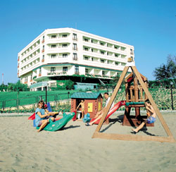 ����� Miramare Beach, ����