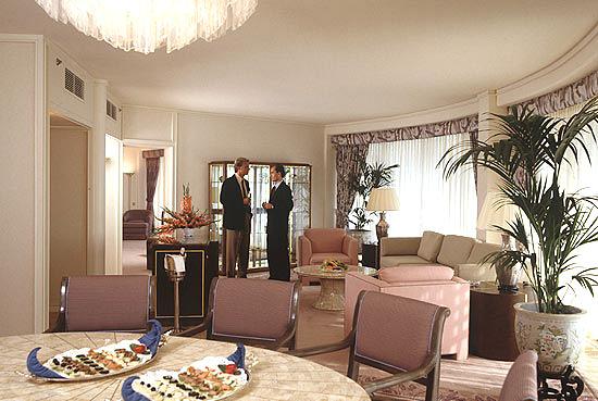����� Sheraton Voyager, ����