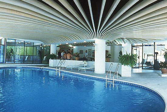 ����� Sheraton Voyager, ����